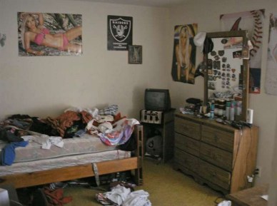 Sample messsy boys room